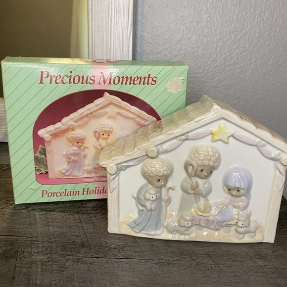 Precious Moments Nativity Nightlight Lamp Vintage 443549 Christmas Holiday NIB‎ - Picture 1 of 3